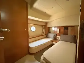 Thumbnail von Azimut 62