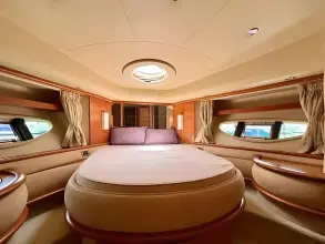 Thumbnail von Azimut 62