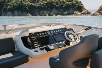 Thumbnail von Sunseeker 86 Yacht