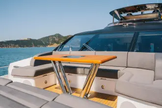 Thumbnail von Sunseeker 86 Yacht