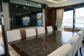 Thumbnail von Sunseeker 86 Yacht