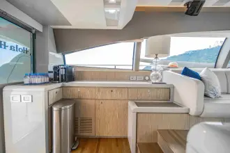 Thumbnail von Ferretti Yachts 650