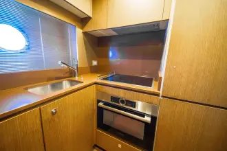 Thumbnail von Ferretti Yachts 870