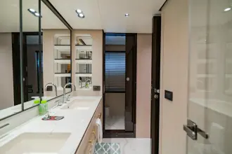 Thumbnail von アジマット・グランデ 25M