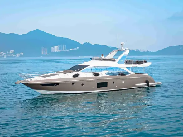 Azimut 66