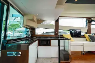 Thumbnail von Fairline Squadron 50