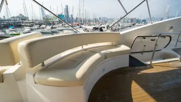 Thumbnail von Sunseeker 82 Yacht