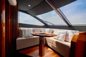 Thumbnail von Sunseeker 86 Yacht