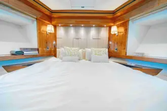 Thumbnail von Sunseeker 86 Yacht