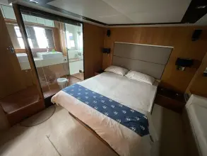 Thumbnail von Fairline Squadron 65