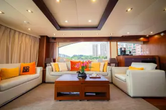 Thumbnail von Sunseeker 88 Yacht