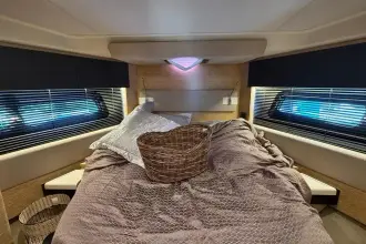 Thumbnail von Azimut 50