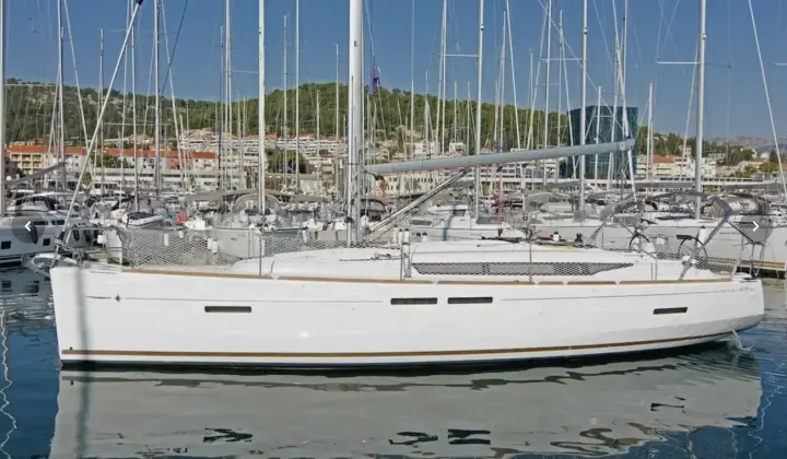 Jeanneau Sun Odyssey 419 Dorado