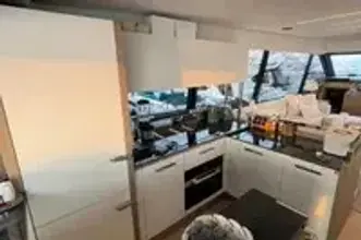 Thumbnail von Prestige 690