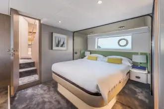 Thumbnail von Azimut 60