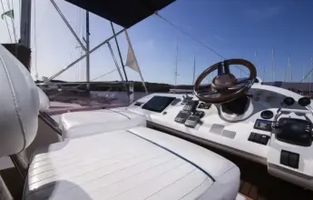 Thumbnail von Fairline Phantom 50 Luna IV