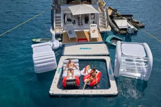 Thumbnail von Azimut Grande 27M Aluminia Too