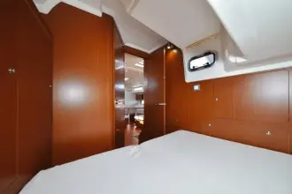 Thumbnail von Beneteau Oceanis 46.1