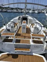Thumbnail von Beneteau Oceanis 38.1 Laura