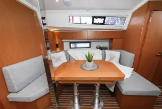 Thumbnail von Bavaria C42