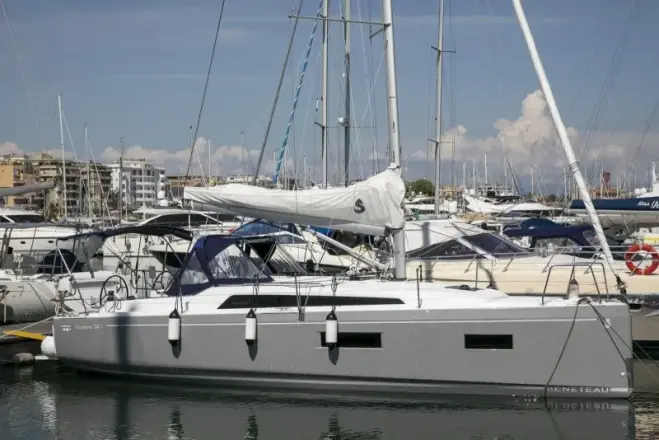 Beneteau Oceanis 34.1