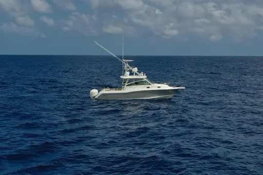 Boston Whaler 345 Conquest