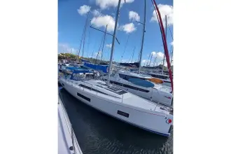 Thumbnail von Beneteau Oceanis 46.1 SS HULL 917