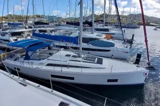 Thumbnail von Beneteau Oceanis 46.1 SS HULL 917