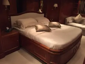 Thumbnail von Benetti Tradition 100