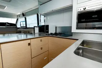 Thumbnail von Fountaine Pajot MY 6