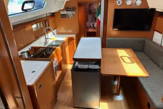 Thumbnail von Beneteau Oceanis 43 Banyan Sea