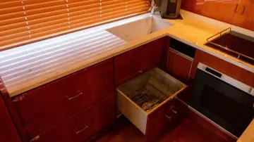 Thumbnail von Bertram 67 Convertible Chill 'N