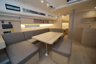 Thumbnail von Beneteau Oceanis 40.1