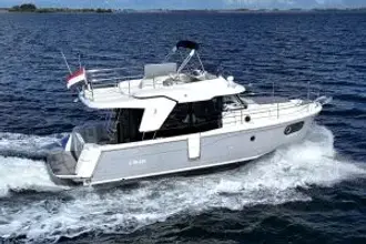 Thumbnail von Beneteau Swift Trawler 30