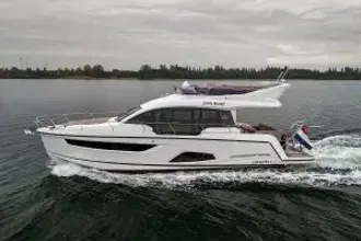 Thumbnail von Sealine F430