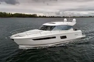 Thumbnail von Prestige 560 S