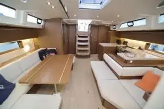 Thumbnail von Beneteau Oceanis 51.1