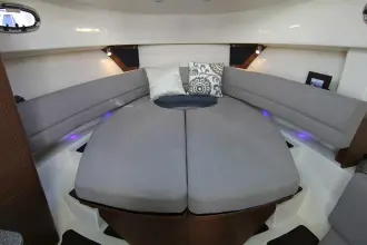 Thumbnail von Boston Whaler 345 Conquest