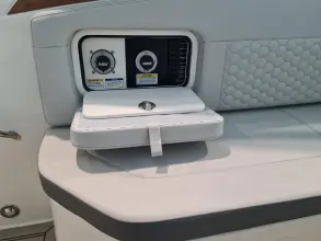 Thumbnail von Sea Ray Sundancer 265