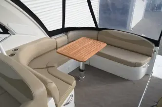 Thumbnail von Cruisers Yachts 330 Express