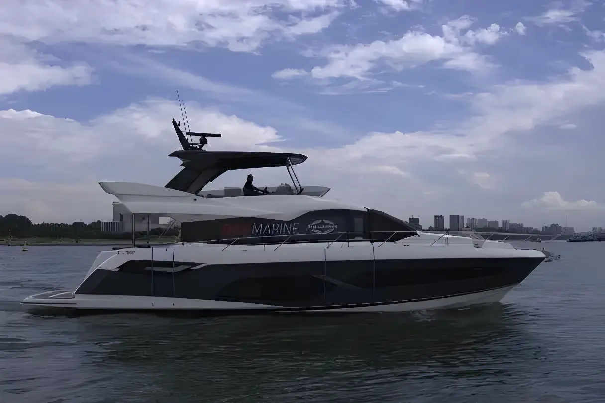 Sunseeker Manhattan 68