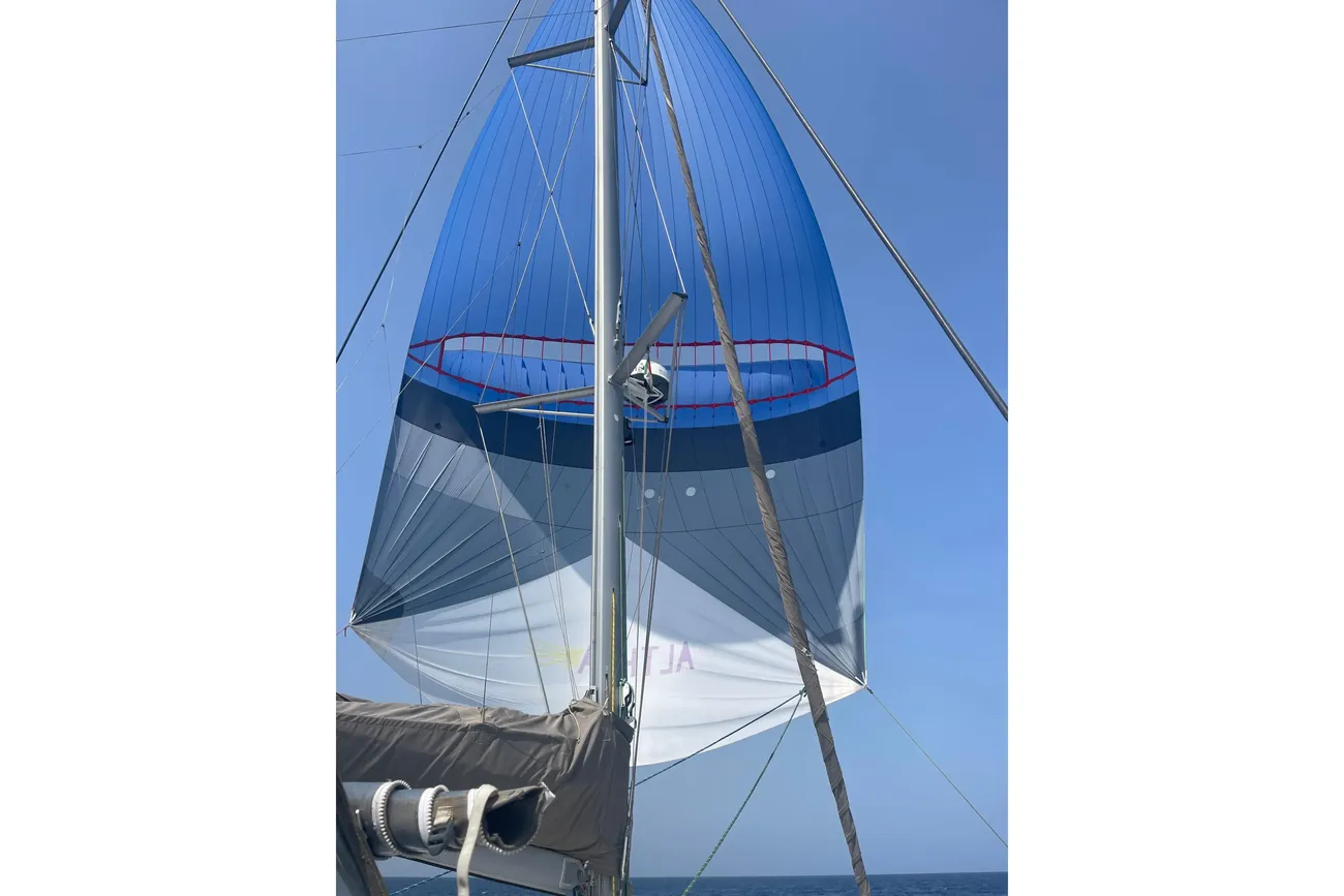 Fountaine Pajot Helia 44 Miles Away