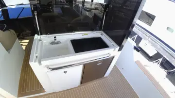 Thumbnail von De Antonio Yachts D50