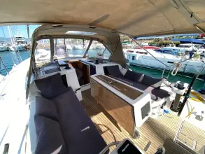 Thumbnail von Dufour 390 Paris