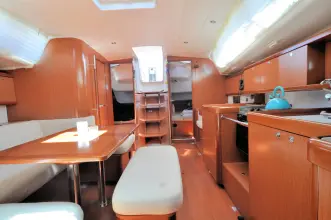 Thumbnail von Beneteau Oceanis 43