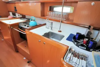 Thumbnail von Beneteau Oceanis 43