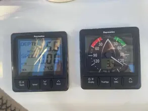 Thumbnail von Beneteau Oceanis 43