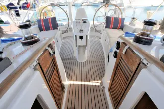 Thumbnail von Beneteau Oceanis 43