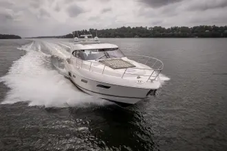 Thumbnail von Riviera 60 2022