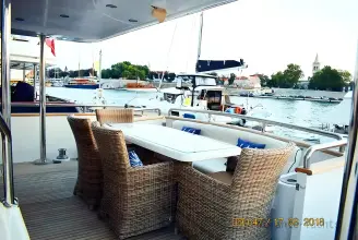 Thumbnail von Elegance 76 Octavian